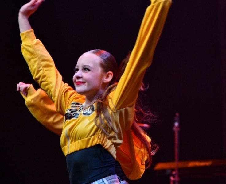 Copy of Copy of DA - Gallery CIRCUS - Gallery Block Template (4)